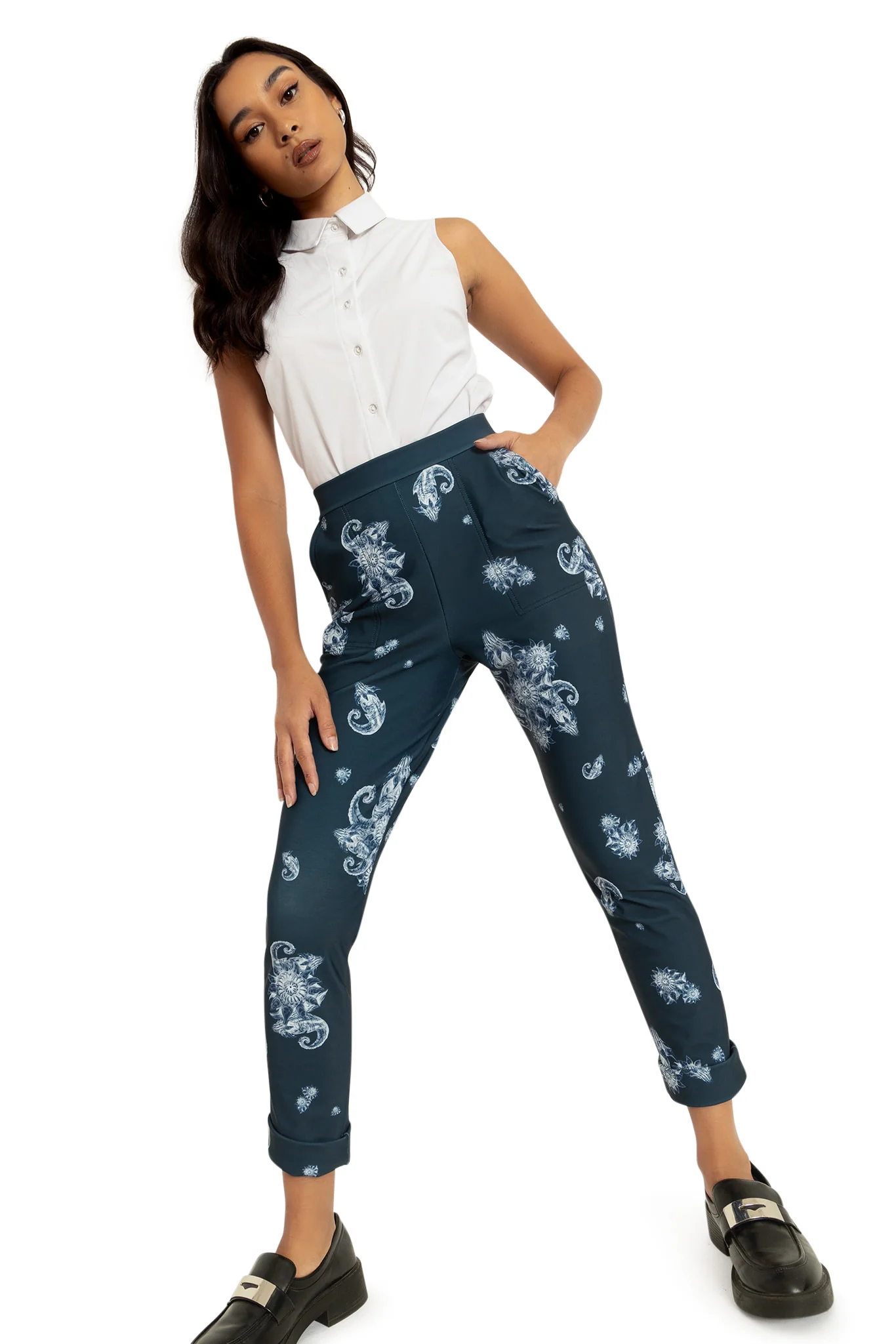 Baldur's Bouquet Cuffed Pants - Image 8