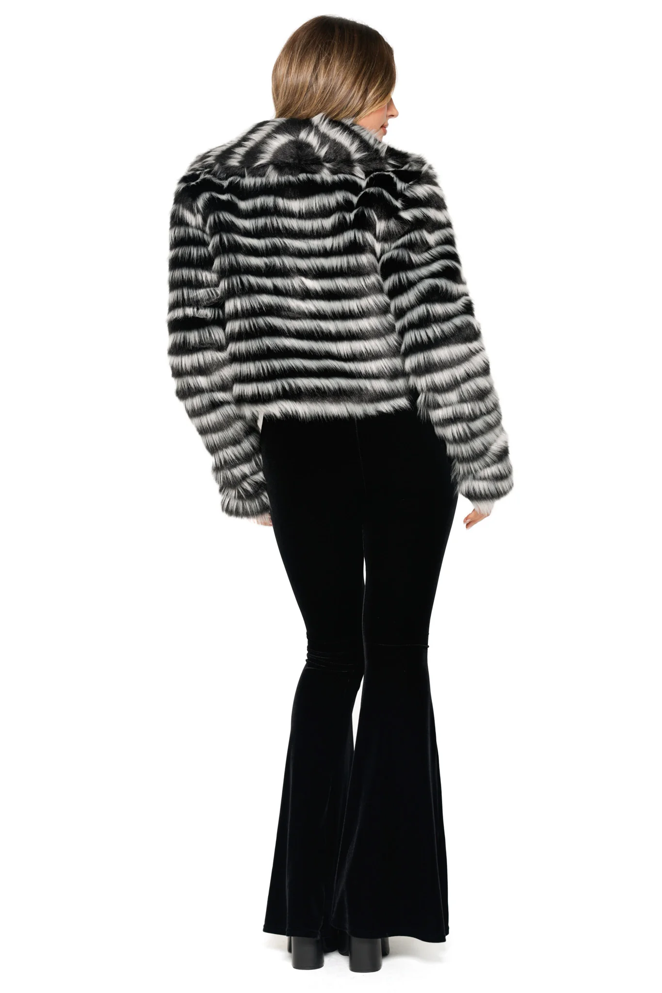 Big Bad Werewolf Faux Fur Jacket - Image 5