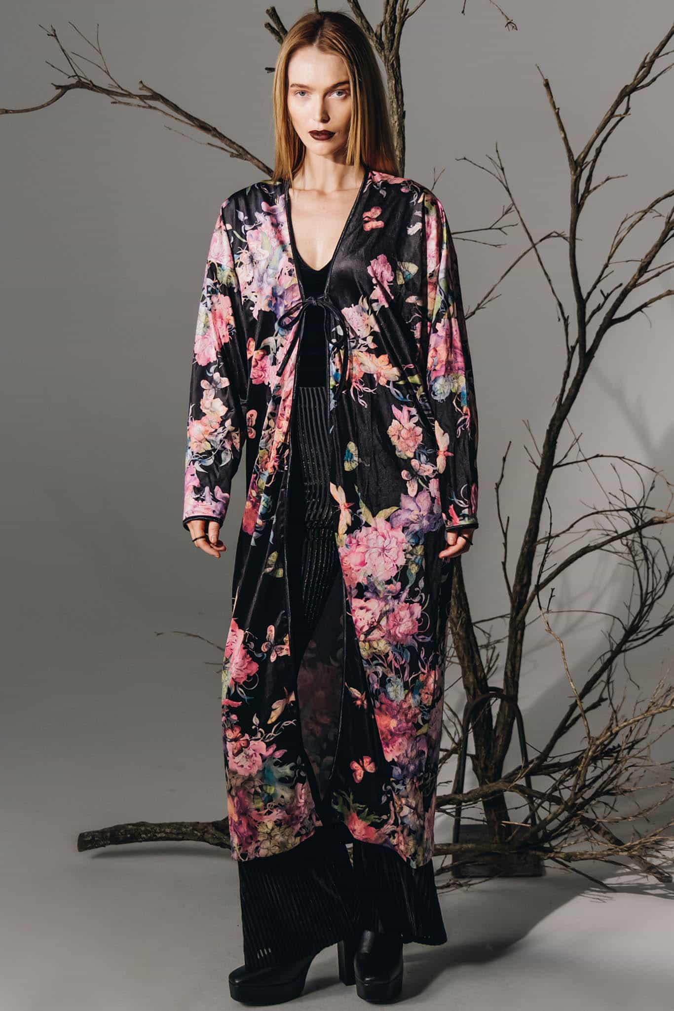 Bombyx Mori Midaxi Velvet Kimono - Image 3