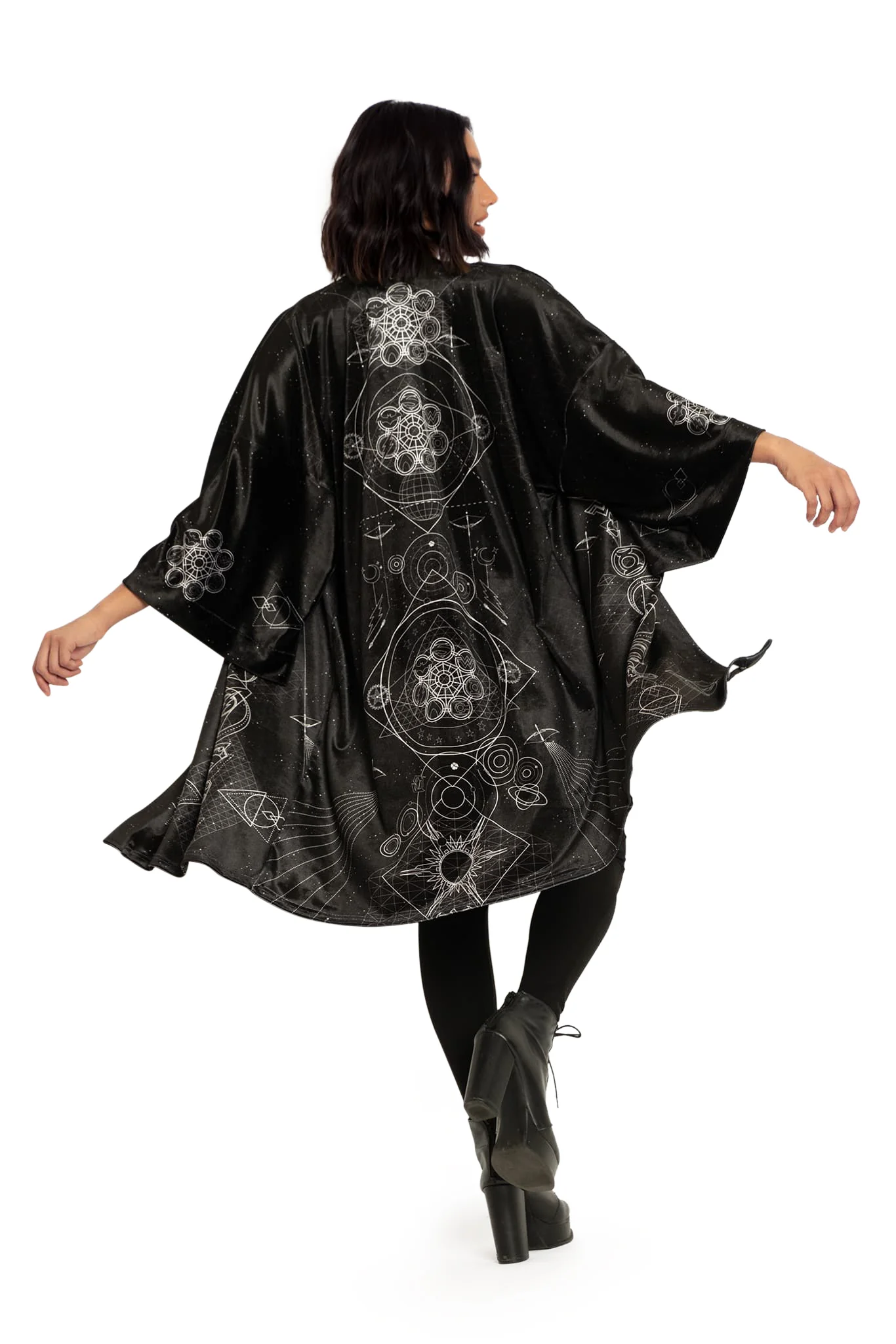 DC-Ometry Velvet Robe - Image 7