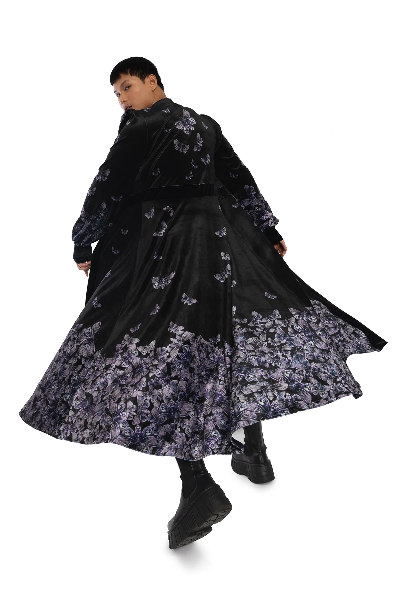 Death's Head Hawkmoth Velvet Maxi Jacket - Image 8