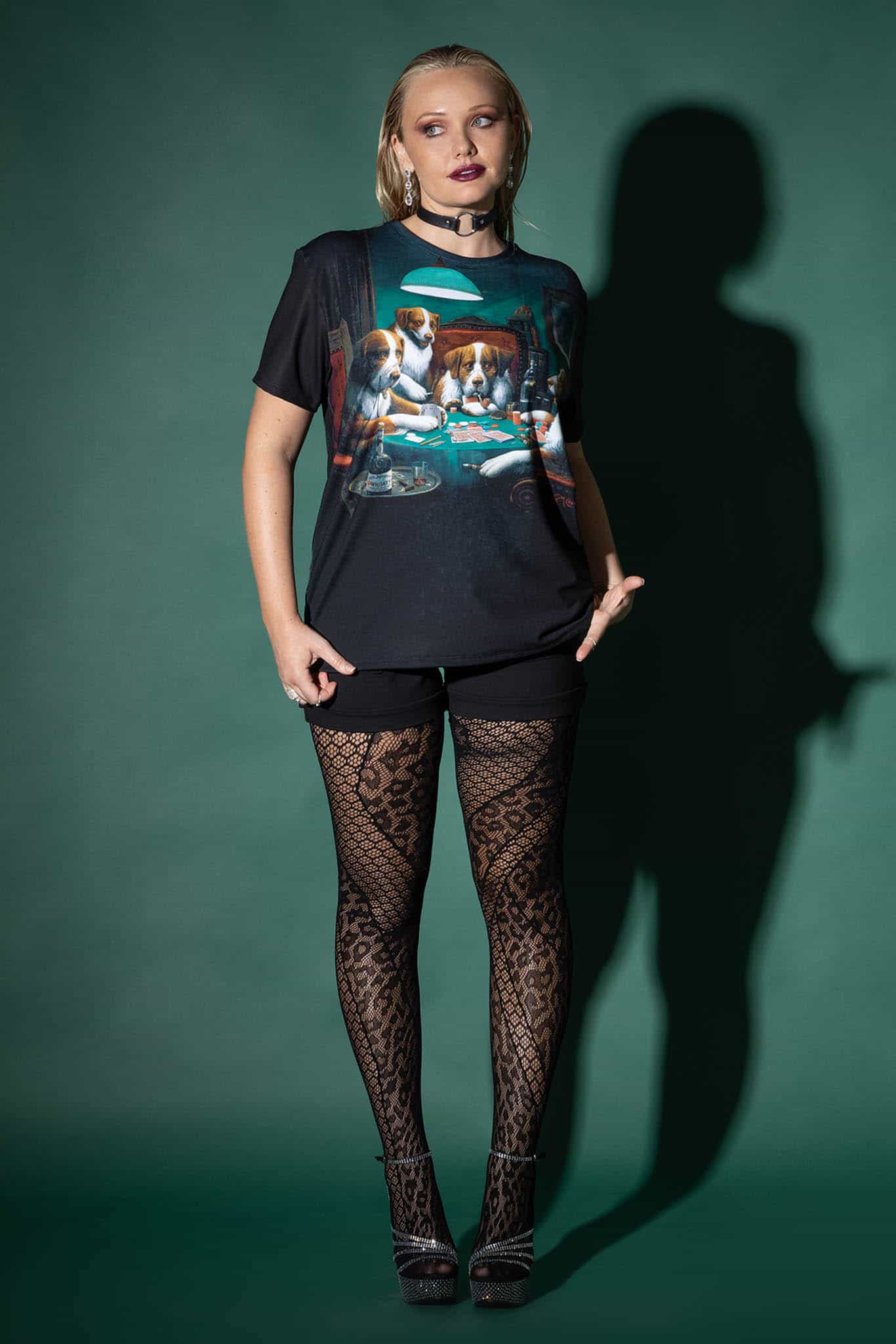 Dogs Playing Poker Boyfriend Tee - Image 5