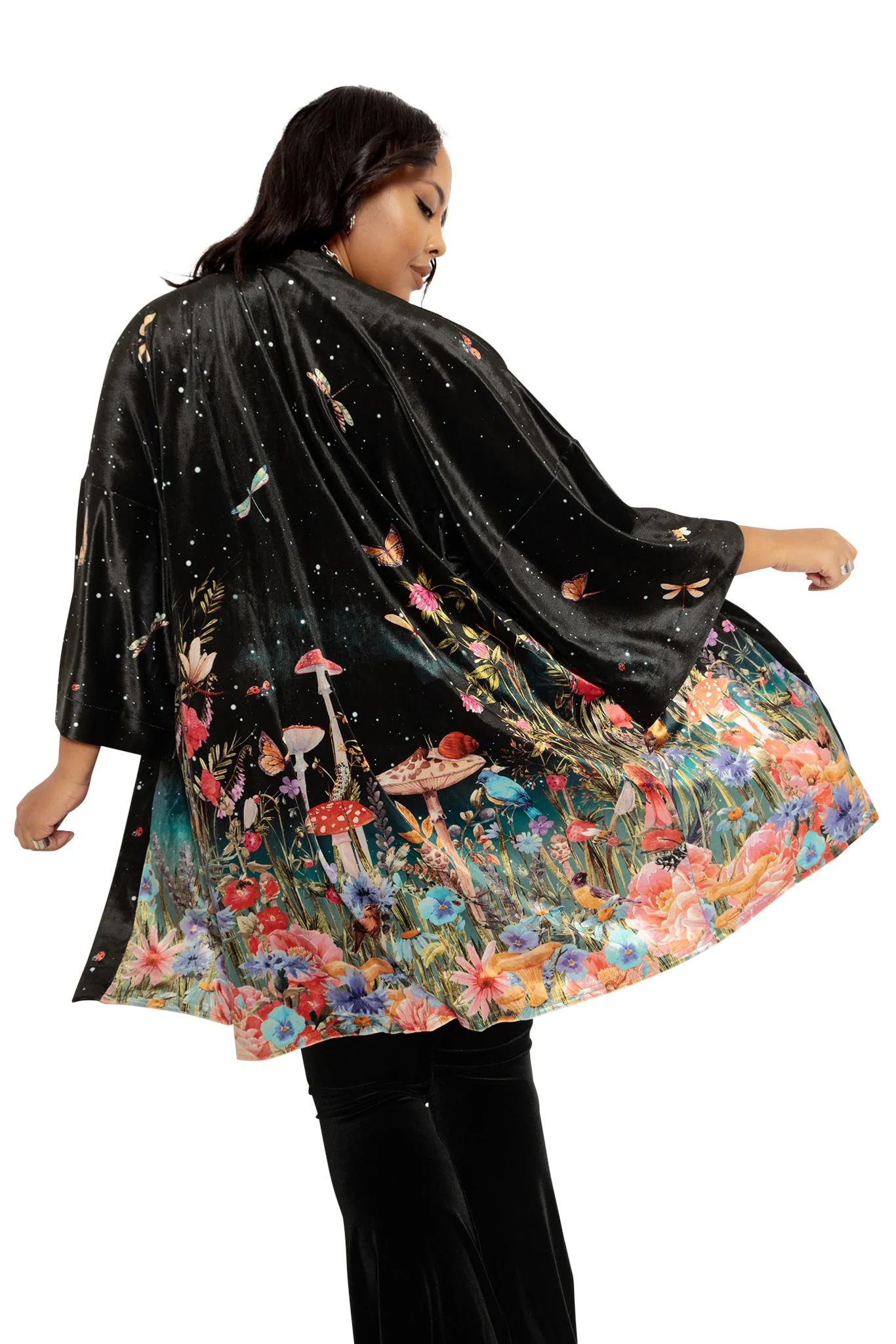 Fairytale Floral Velvet Robe - Image 9
