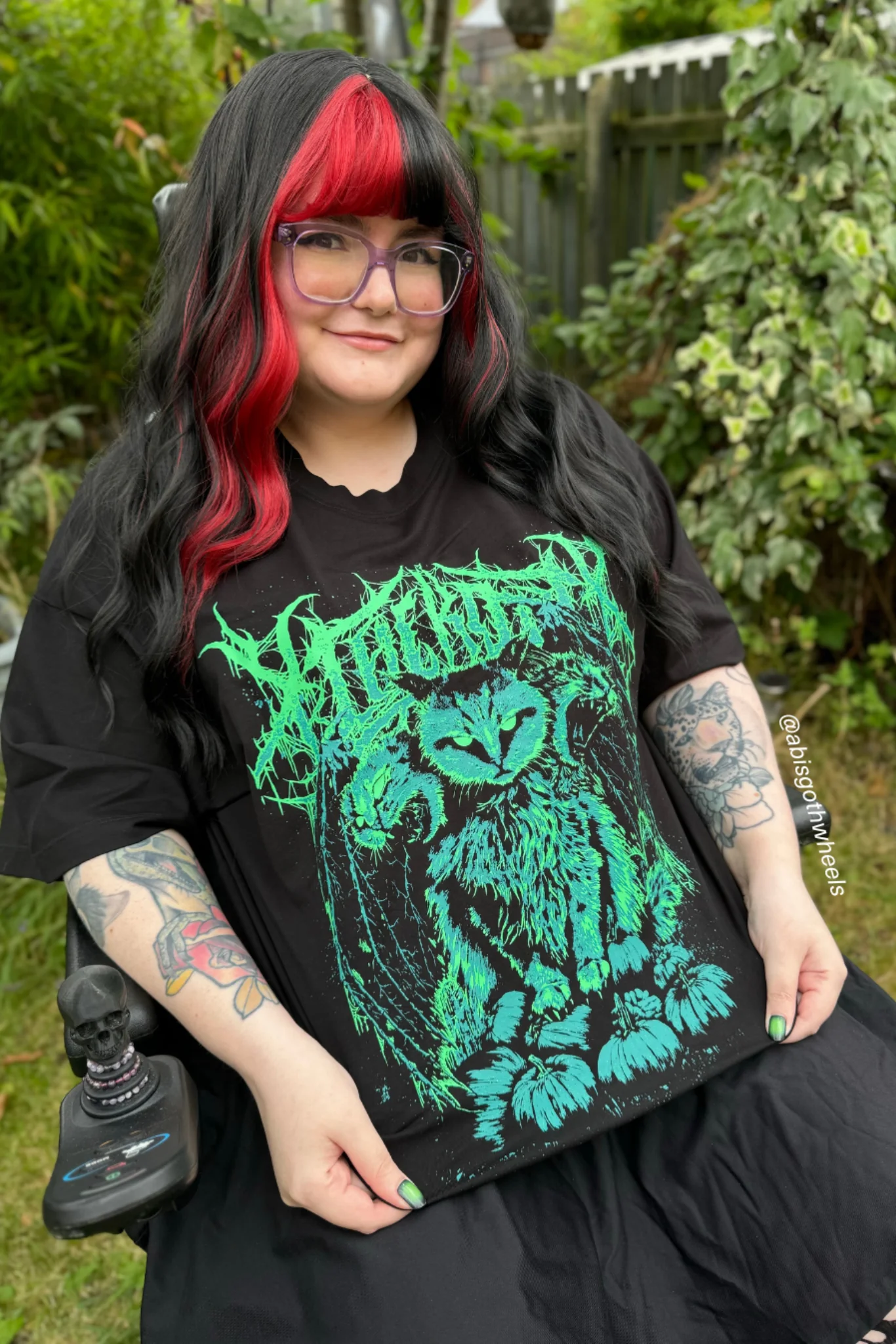 Heavy Mewtal Giant Tee - Image 4