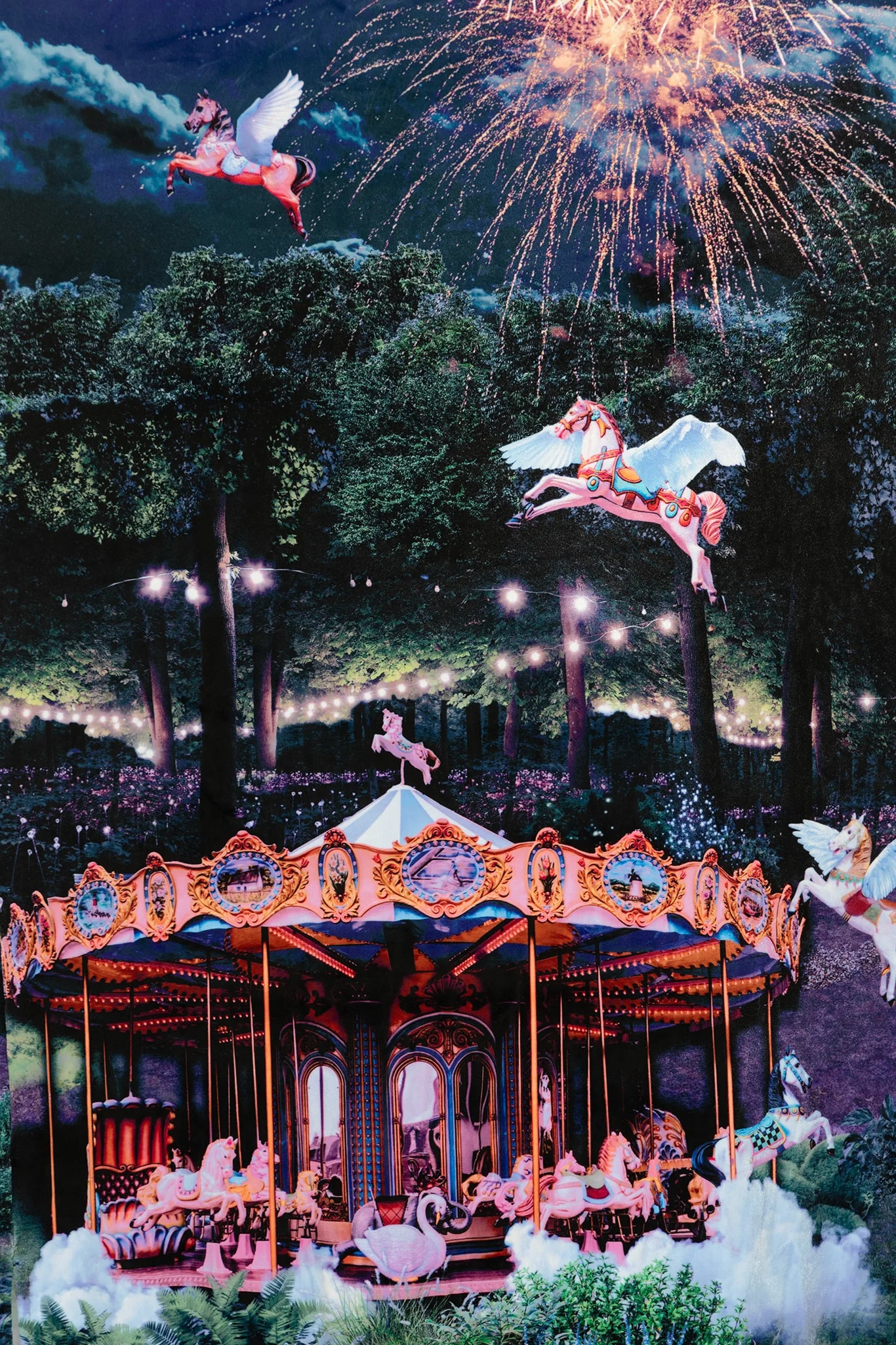 Merry-Go-Gallop Velvet Split Kimono - Image 3