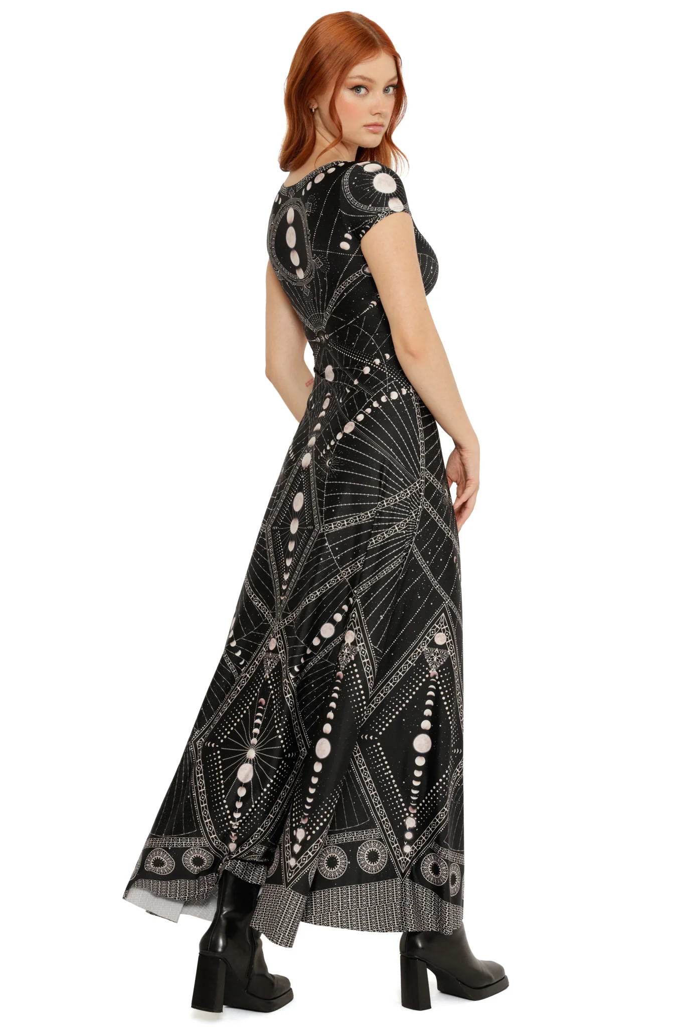 Moon Phases Cap Sleeve Scoop Maxi Dress - Image 4