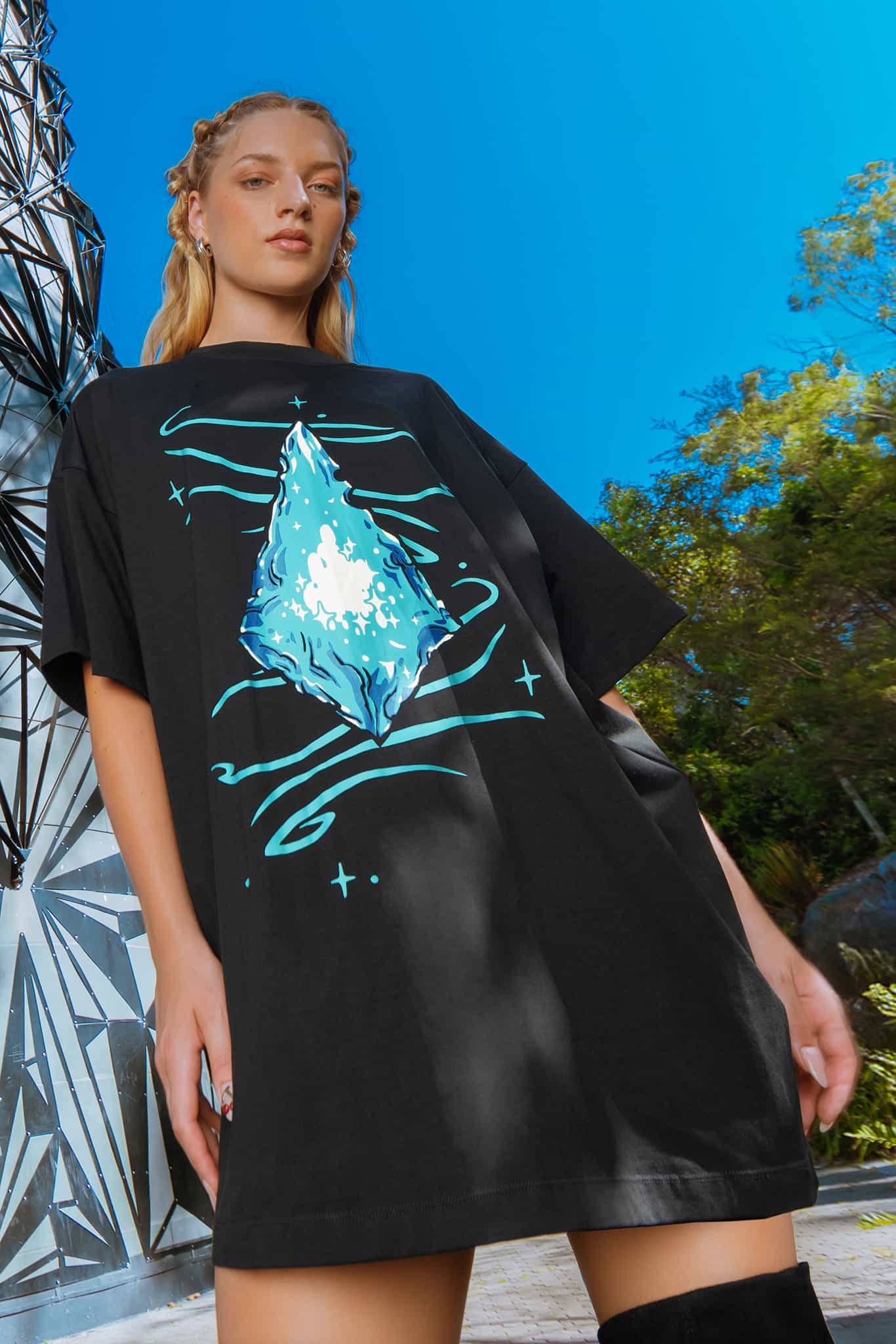 Mothercrystal Giant Tee - Image 4
