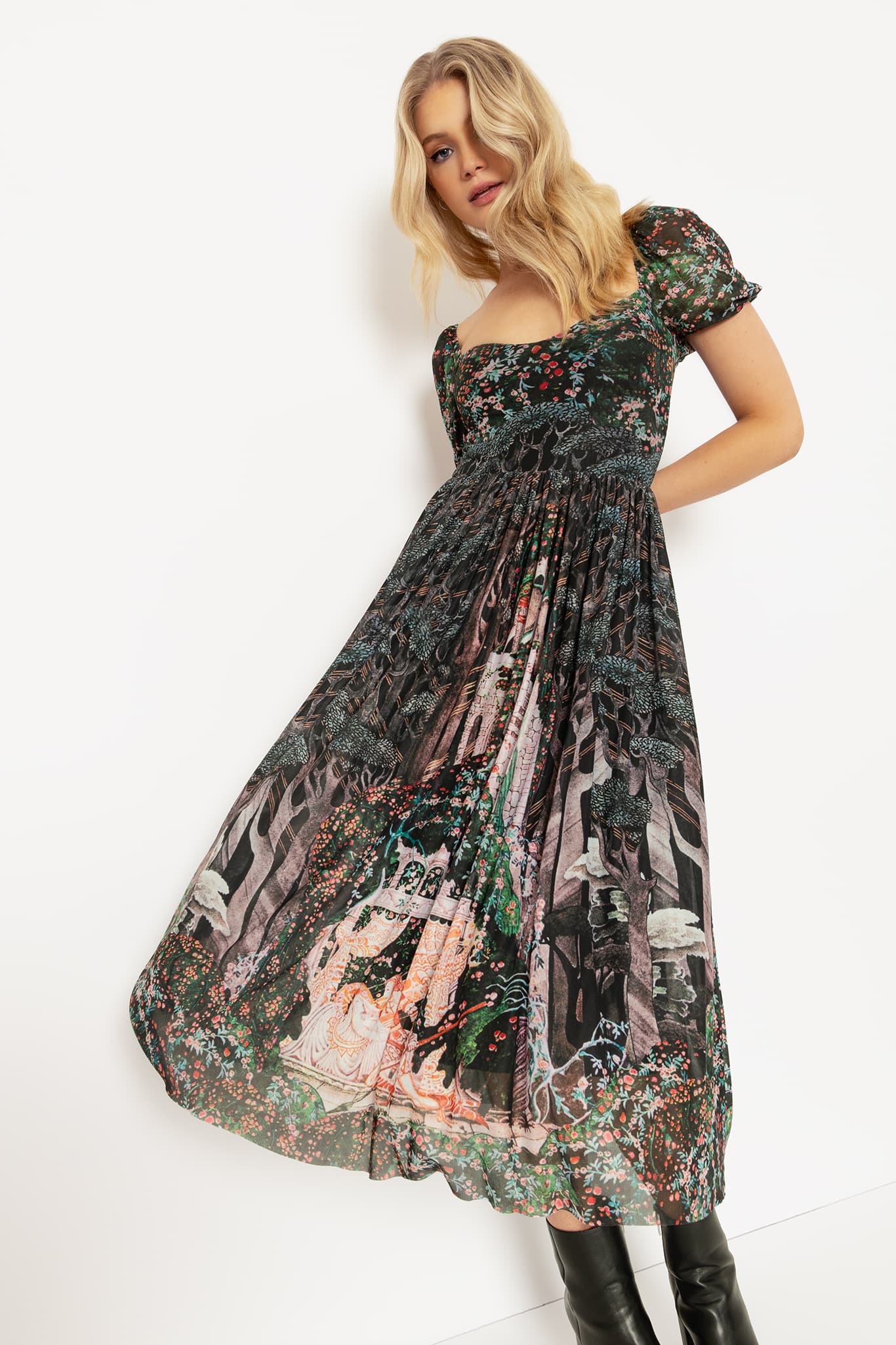 Nielsen Sleeping Beauty Short Sleeve Midaxi Dress - Image 7