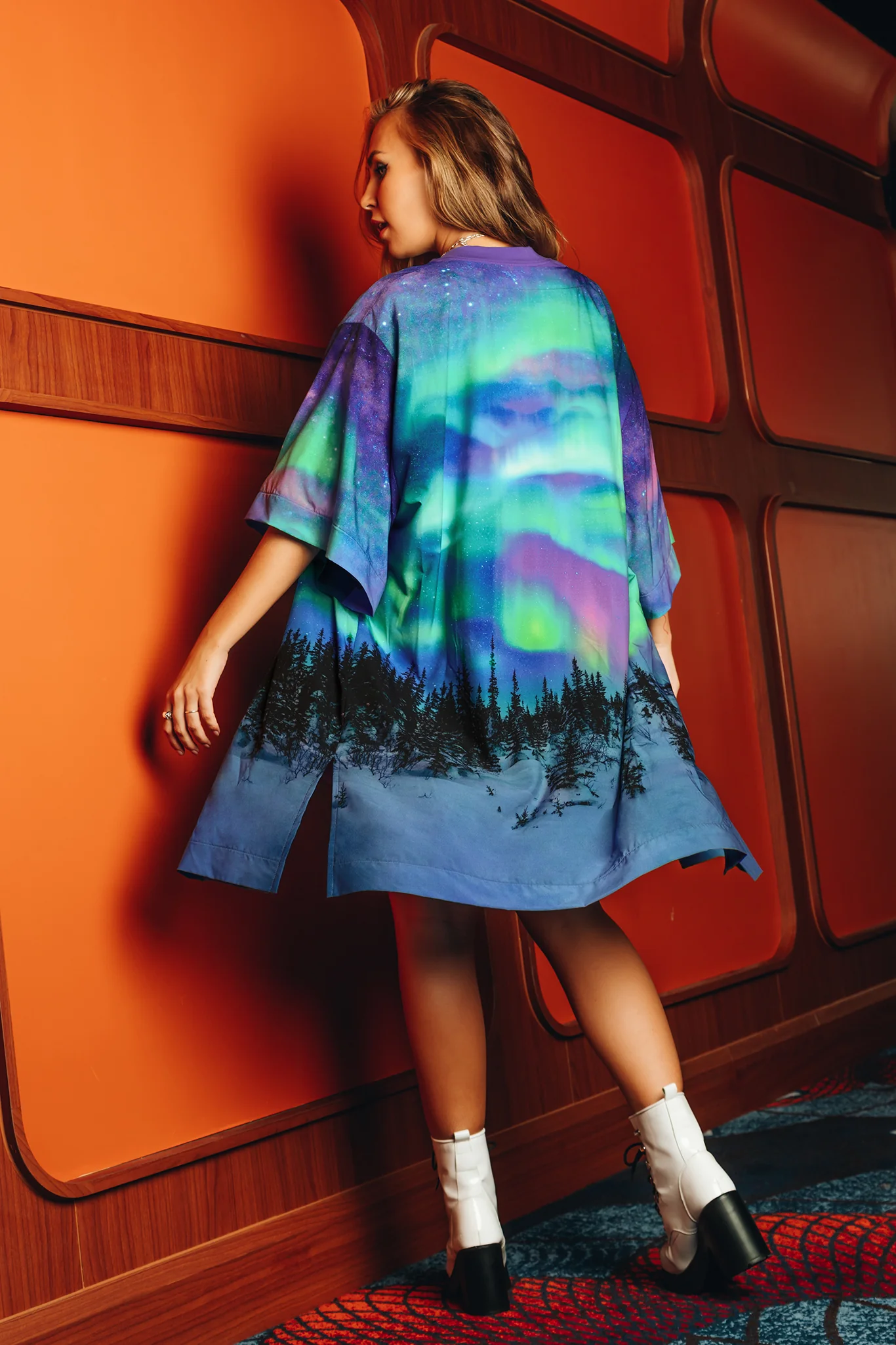 Northern Lights Robe - Image 2