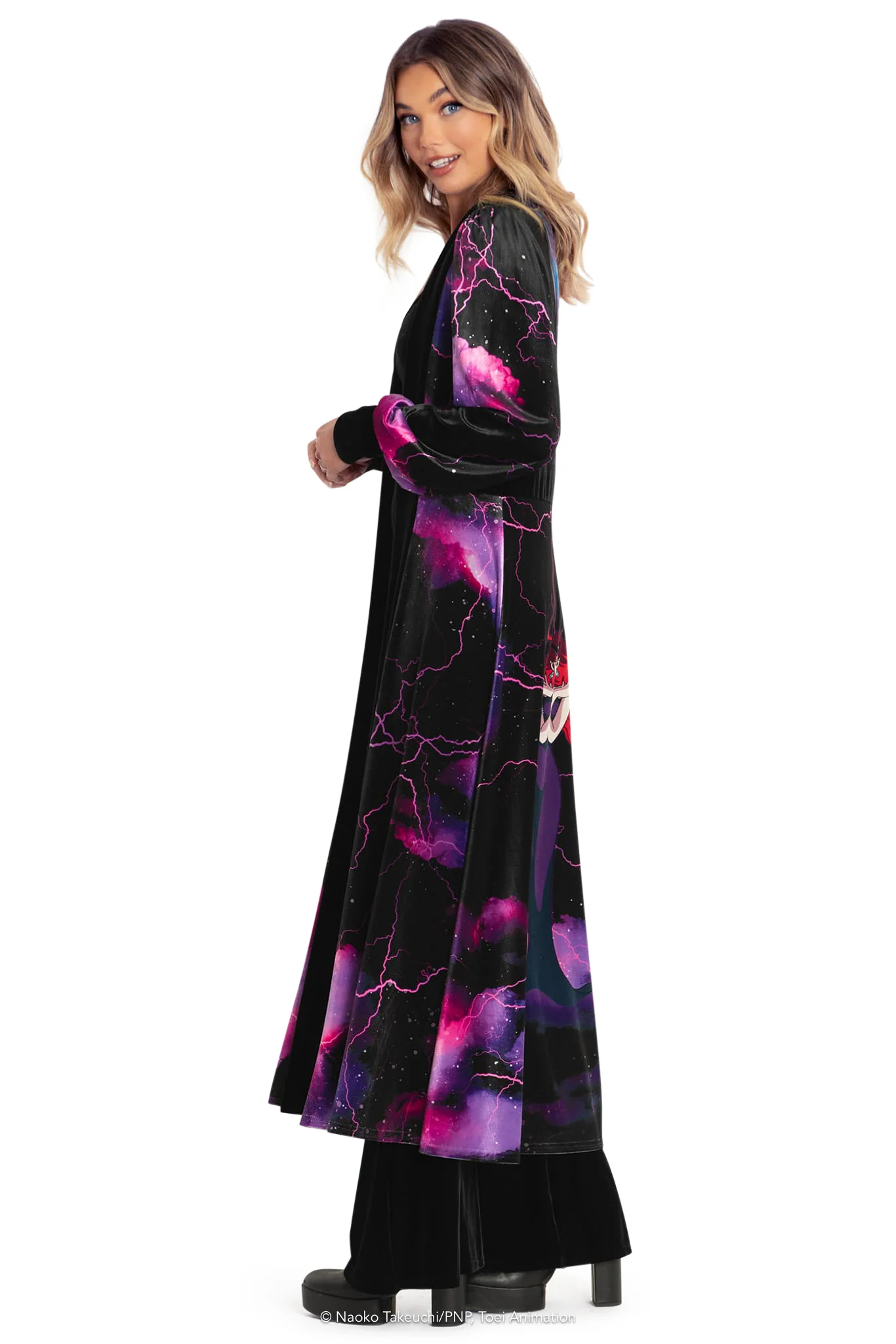 Queen Beryl Velvet Maxi Jacket - Image 5