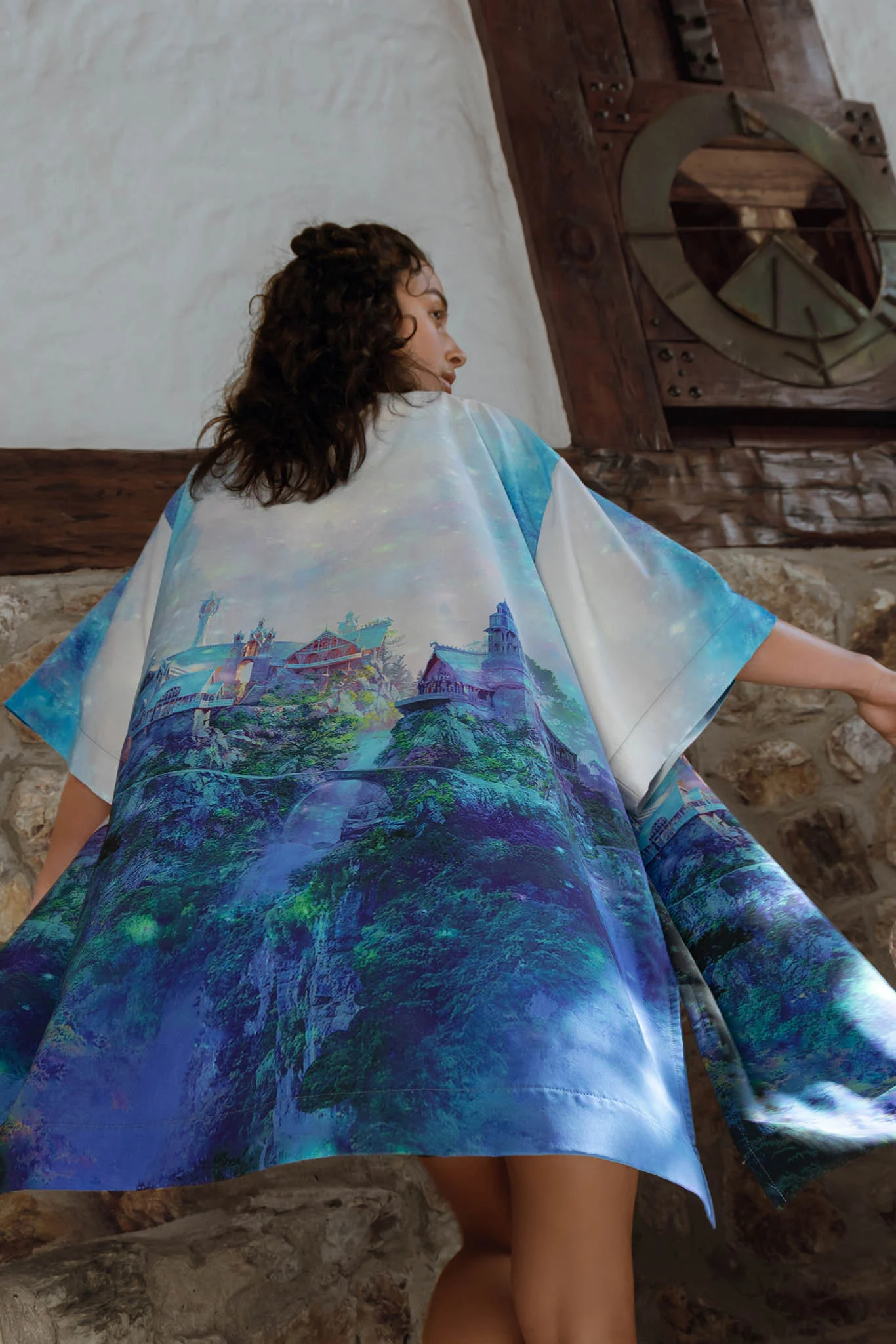 Rivendell Robe - Image 4
