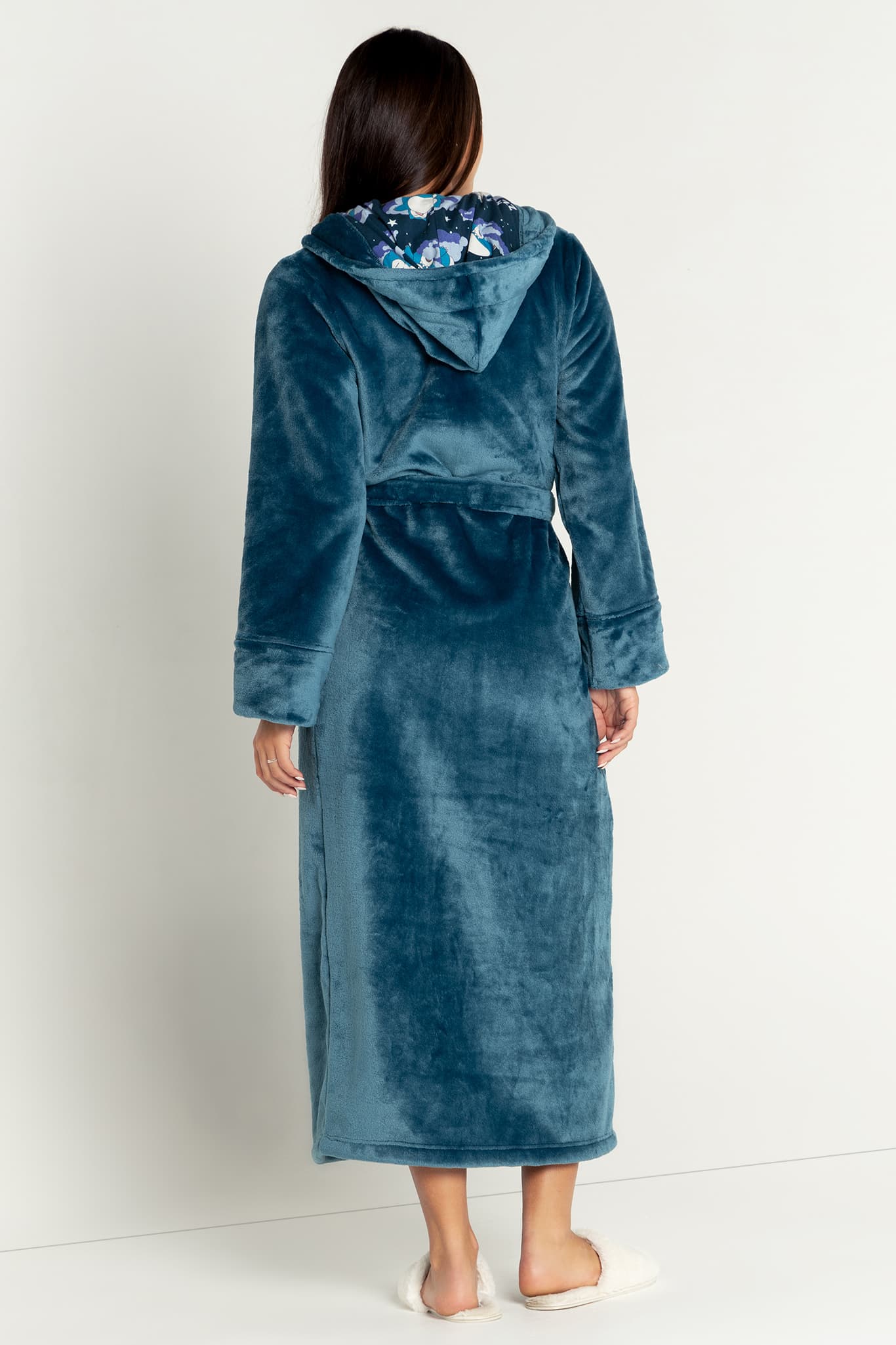 Snorlax Snoozing Hooded Robe - Image 2
