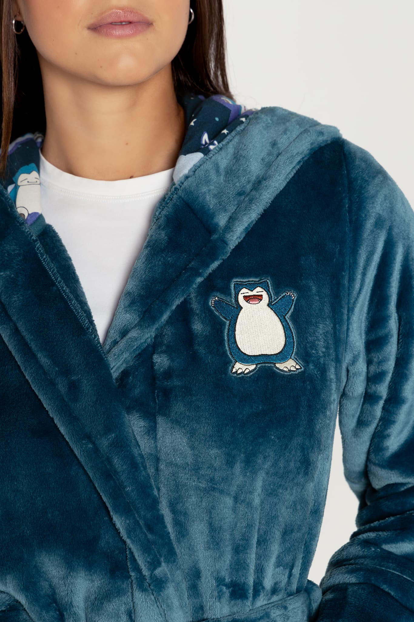 Snorlax Snoozing Hooded Robe - Image 3