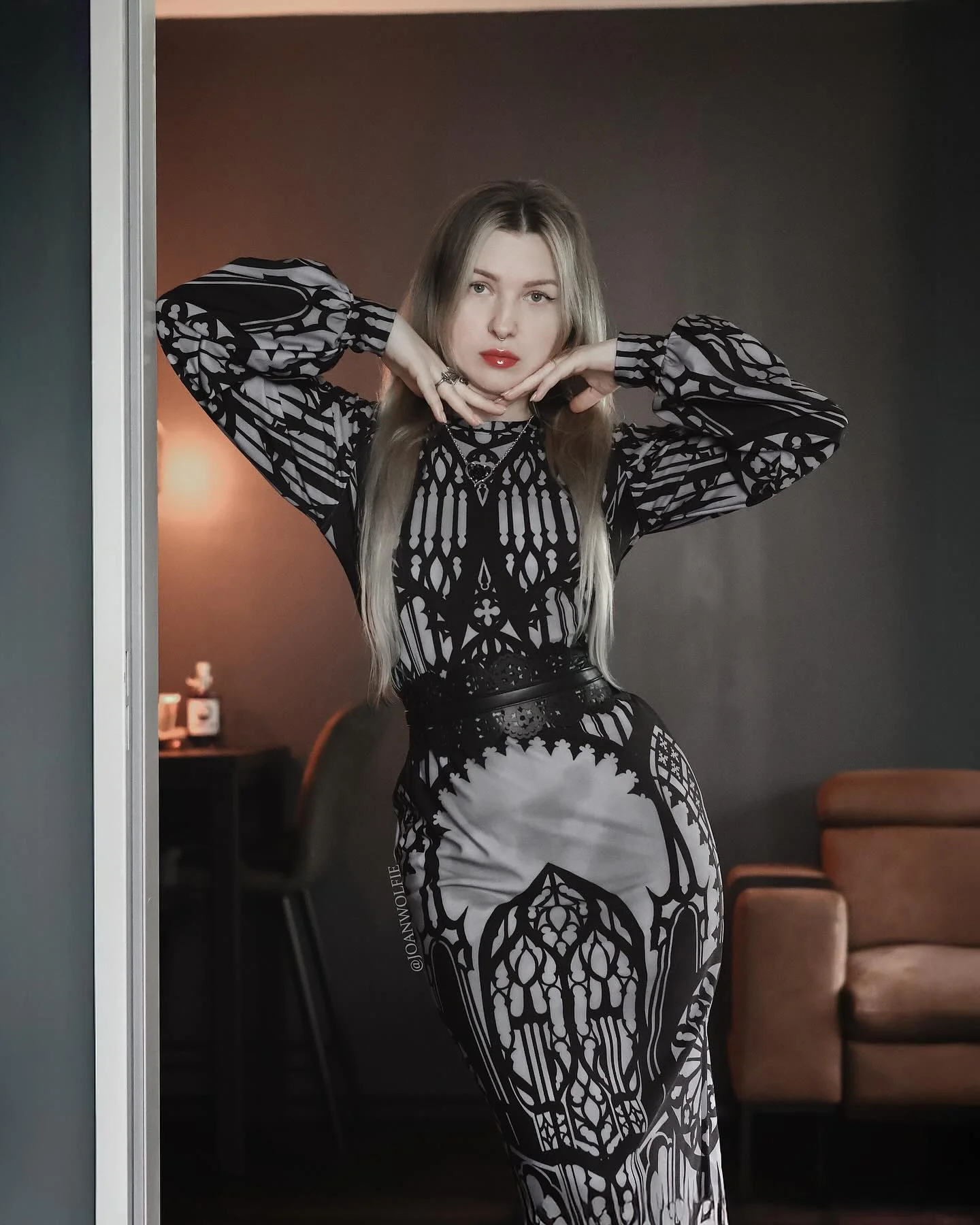 The Cathedral's Veil Long Sleeve Bishop Midaxi Dress