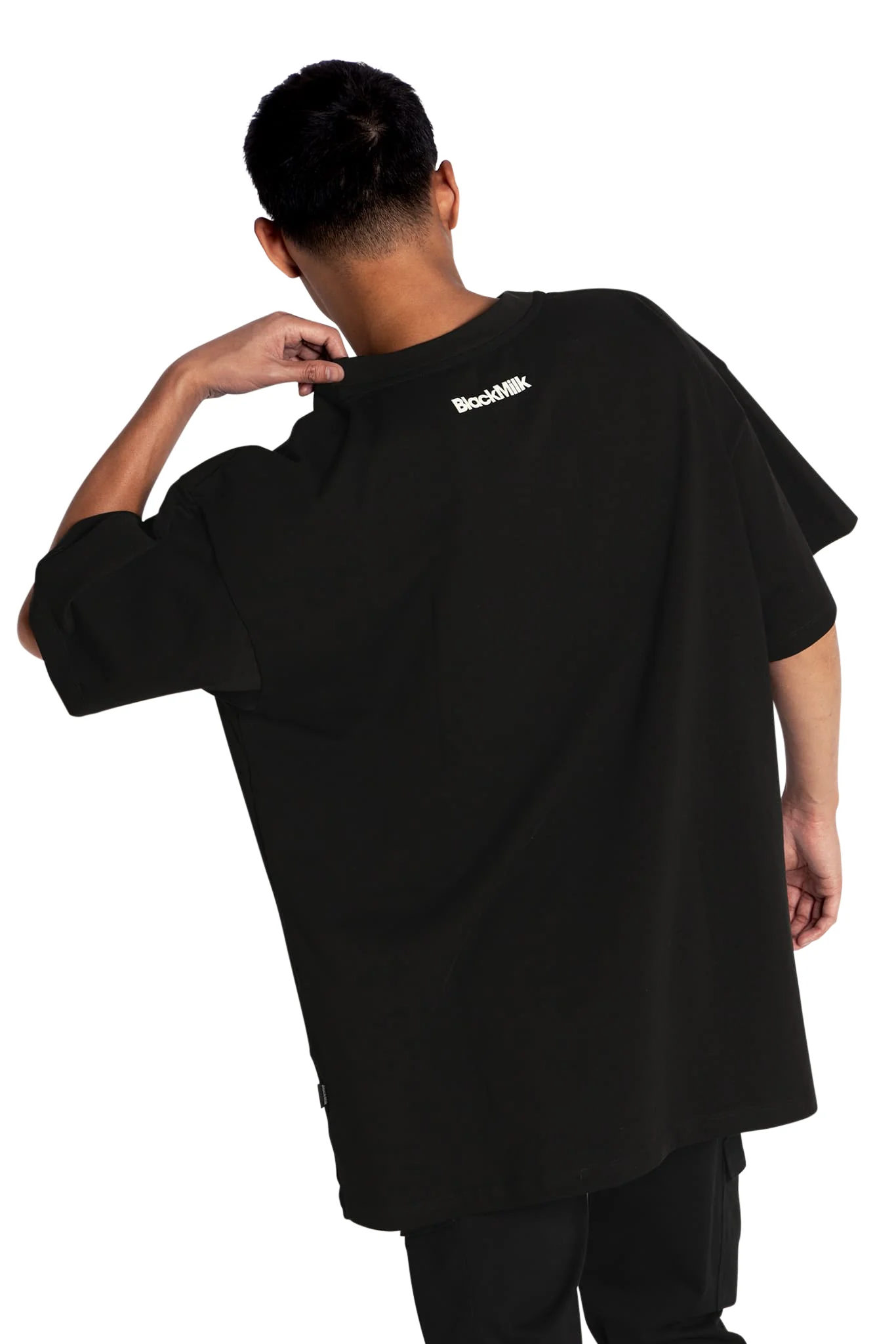 Three Dragons Giant Tee - Image 8