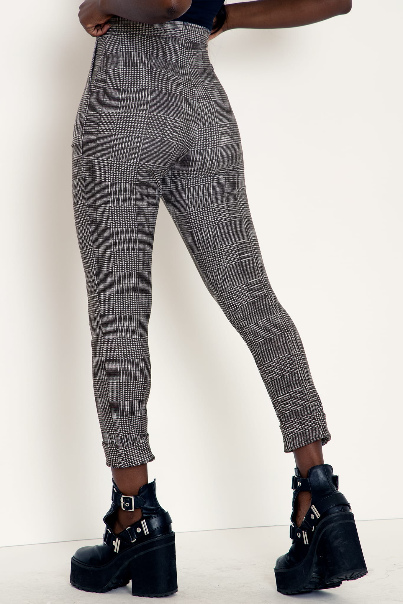Tweed Mono Cuffed Pants - Image 3