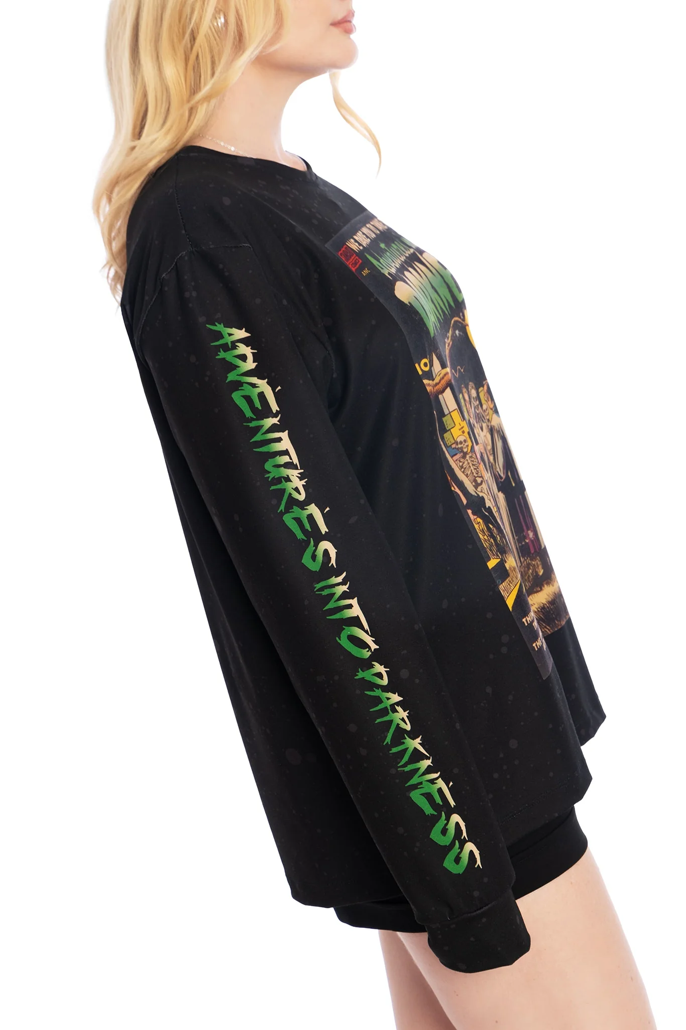 Weird Tales Boyfriend Tee - Image 4